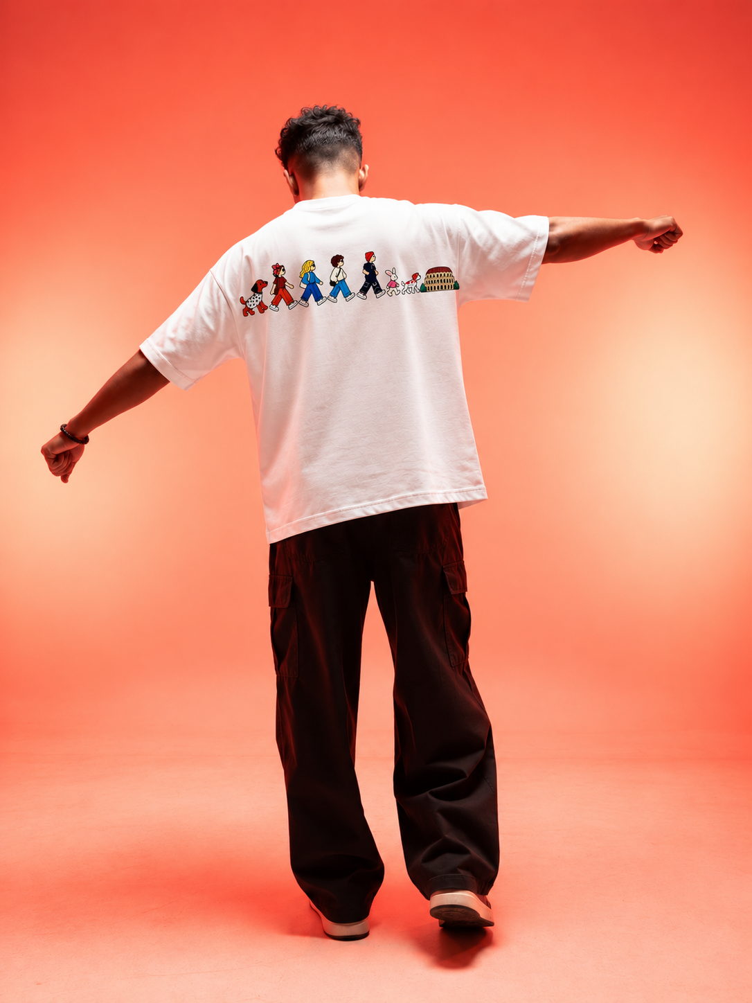 Travel Story Graphic Oversized T-Shirt - White