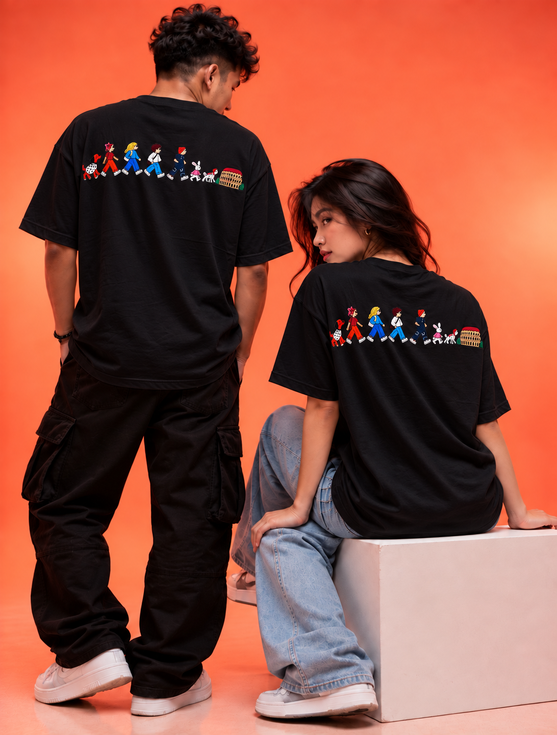 Travel Story Graphic Oversized T-Shirt - Black
