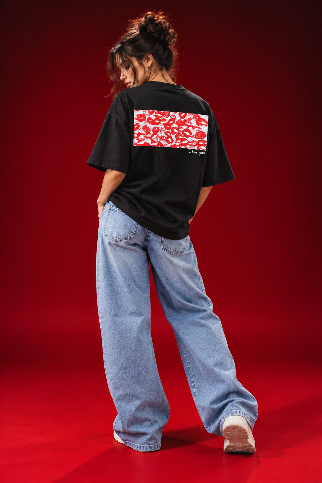 Love Affair Oversized T-Shirt – Black